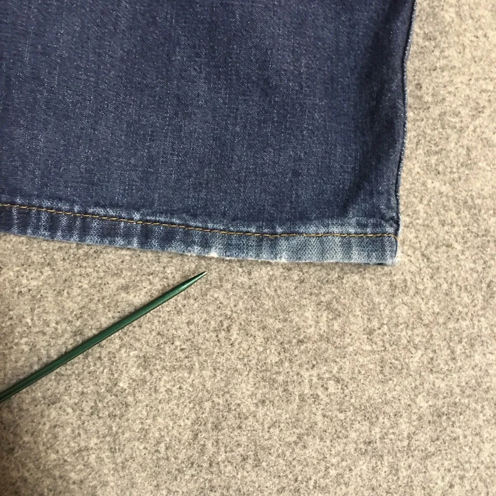 Levi's 569 Loose Straight Jeans Mens W44 L28 Dark Wash Blue Denim
